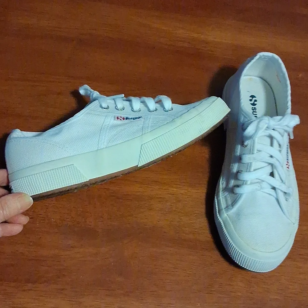 Superga Classic White Canvas Lace Up Sneakers Womens Sz 37/US 6.5M - Picture 6 of 11